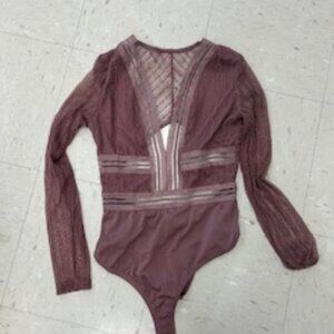 Lulus Bodysuit, mauve/pink, size medium